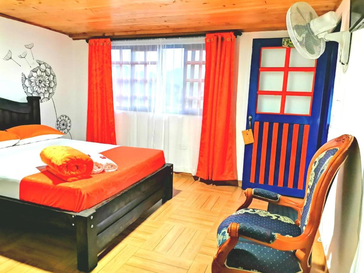 Finca Turistica Santa Clara Vandrerhjem Calarcá Eksteriør bilde