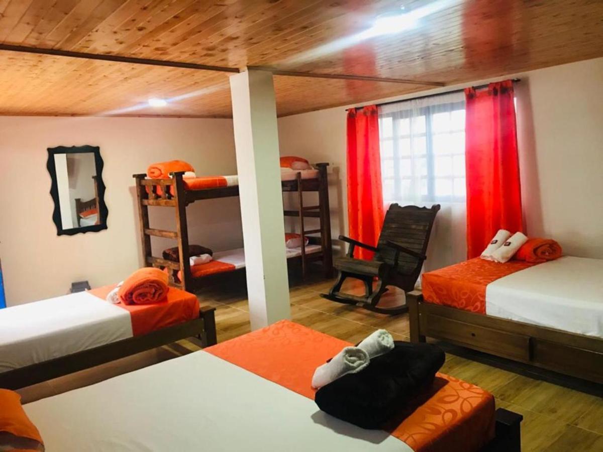 Finca Turistica Santa Clara Vandrerhjem Calarcá Eksteriør bilde