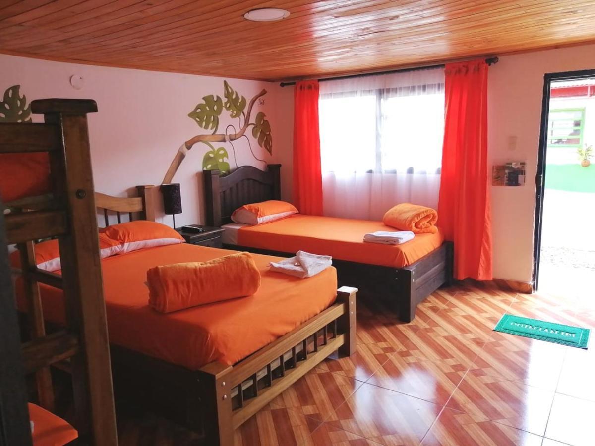 Finca Turistica Santa Clara Vandrerhjem Calarcá Eksteriør bilde